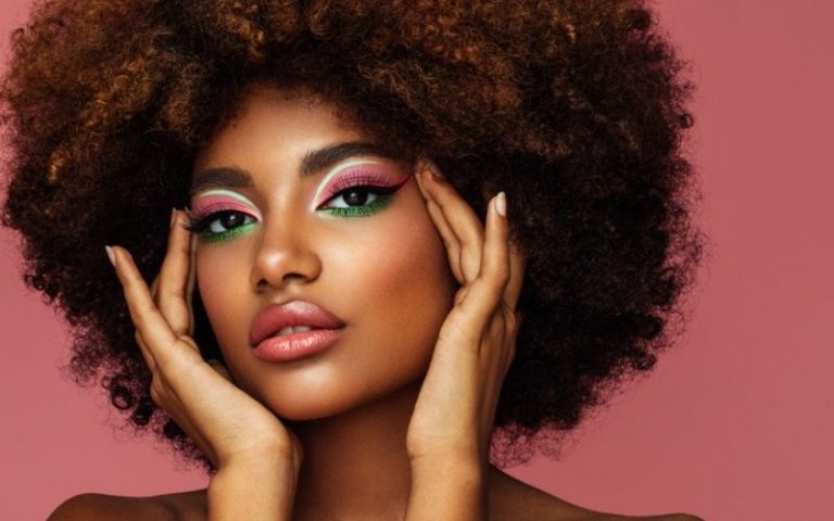 10 Makeup Looks Of 2021 You Won’t Want To Miss