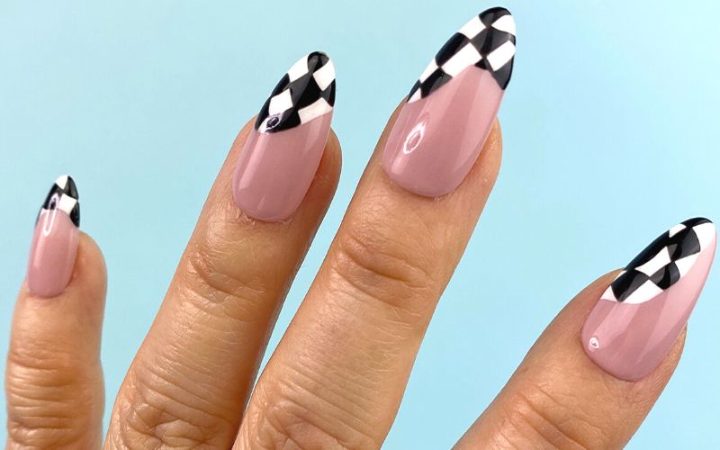 Checkered Nails