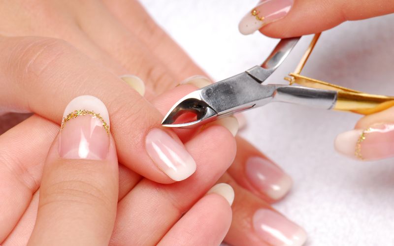 Cuticle Cutter