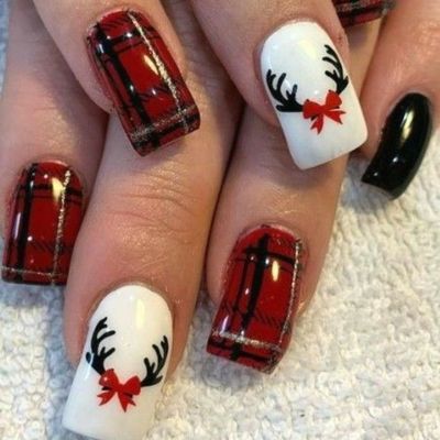 Deer Print Nails