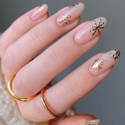 Sleek Embossing Nail Design